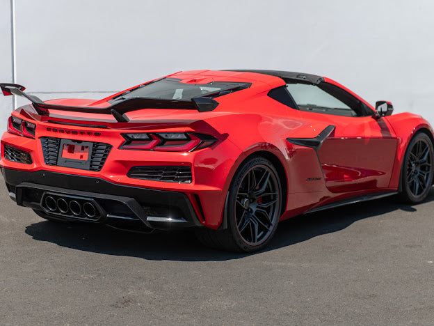 CORVETTE C8 Z06 & E-RAY | LICENSE PLATE BACKING